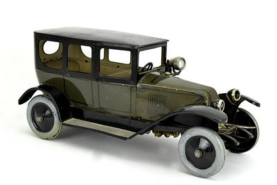 Tin JEP J de P Renault Renault Sedan Clockwork Toy. JEP (Jouets en Paris) toys Paris, France 