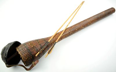 Old Japanese Samurai Quiver with Arrows Total length: 38", Arrow length: 30 1/4". Detailed 