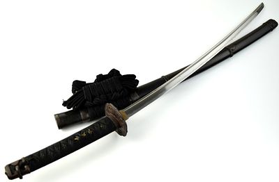 1400s Japanese Koto Tachi Sword ~ Muromachi-era Blade ~ Family Mon. Koto tachi, 25 inch length 