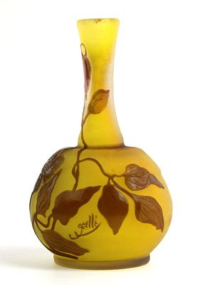 Art Nouveau Emile Galle Cameo Glass Vase. &Atilde;&Acirc;mile Gall&Atilde;&Acirc;&copy; Cameo Glass with amber and yellow 