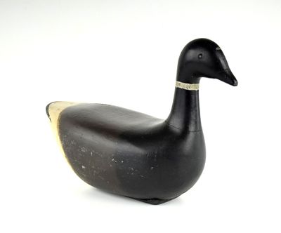 Rare Pacific Black Brant Redwood Decoy c.1920's by William McLellan. Solid carved redwood 