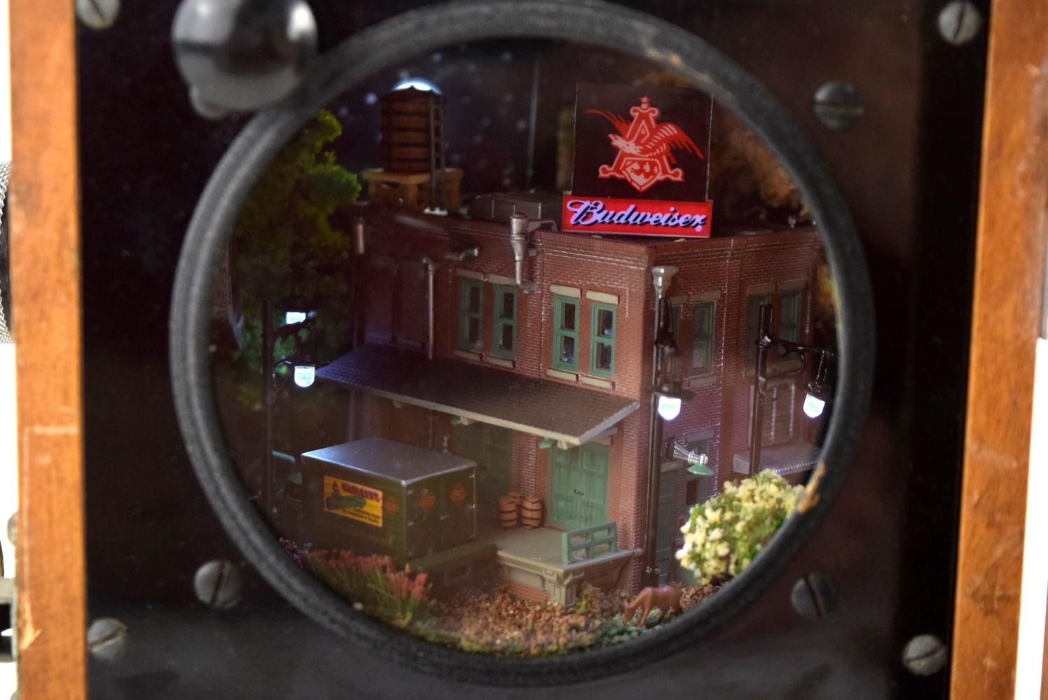Rare Unusual Budweiser Advertising Lighting Box