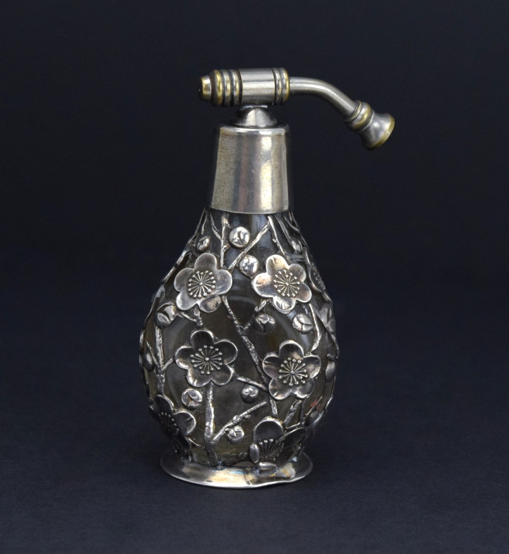 Very Fine Antique Ormolu Bronze Mounted Etched Glass French Perfume Scene Bottle