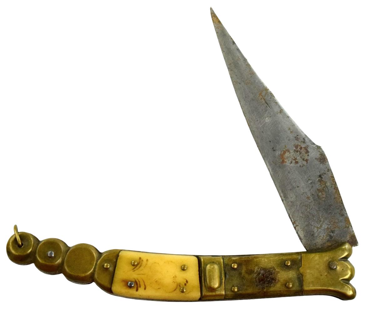Good 19th C. Spanish or French NAVAJA Folding Knife, Nice Horn Grips