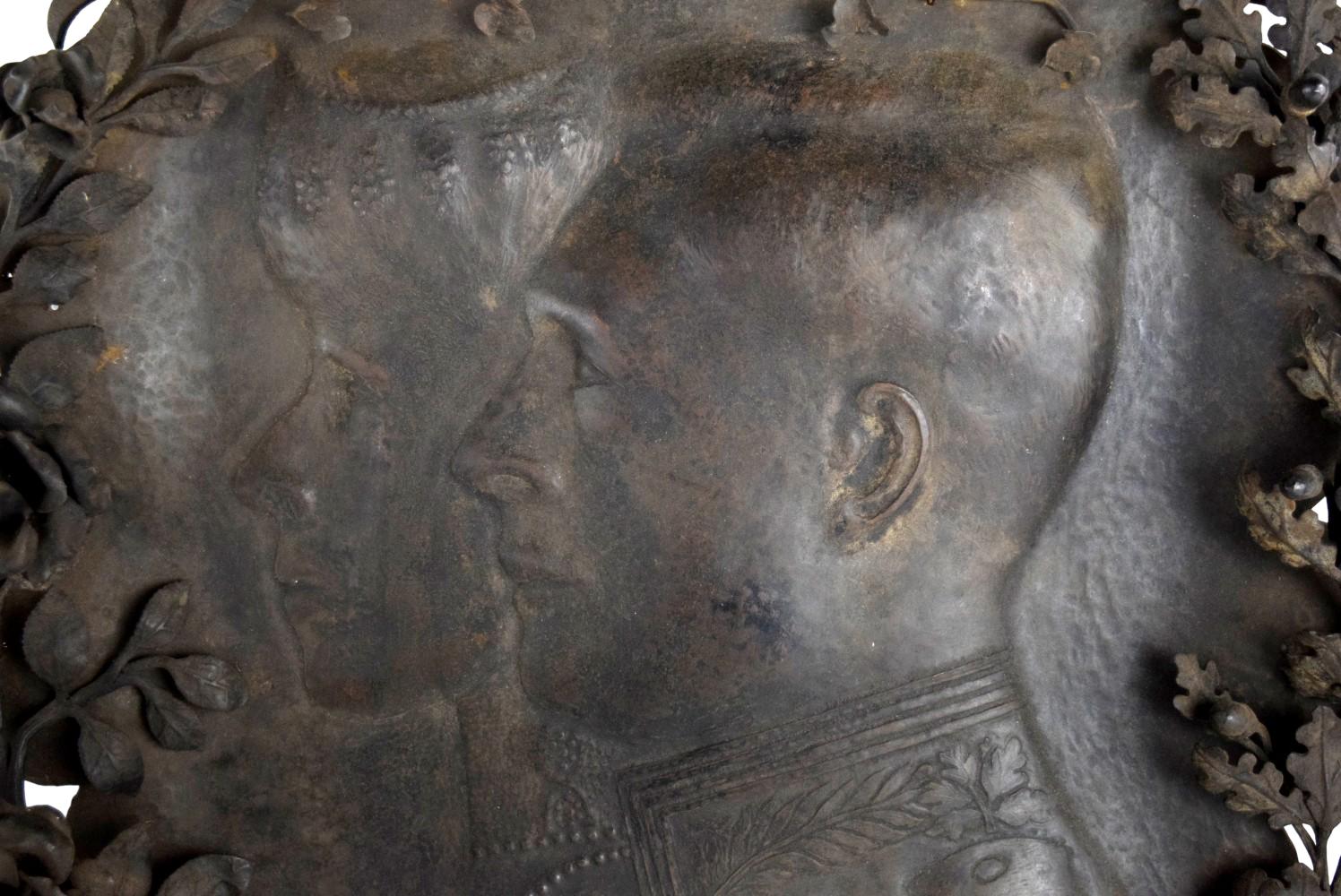 Antique 1914 Large Metal Plaque features the profiles of King Albert I and Queen Elisabeth of Bavaria