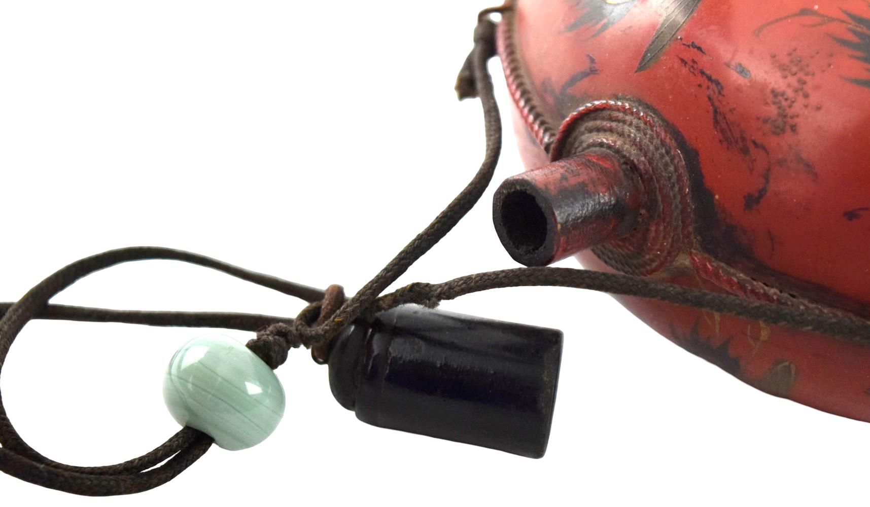 Edo Period Japanese lacquered powder flask