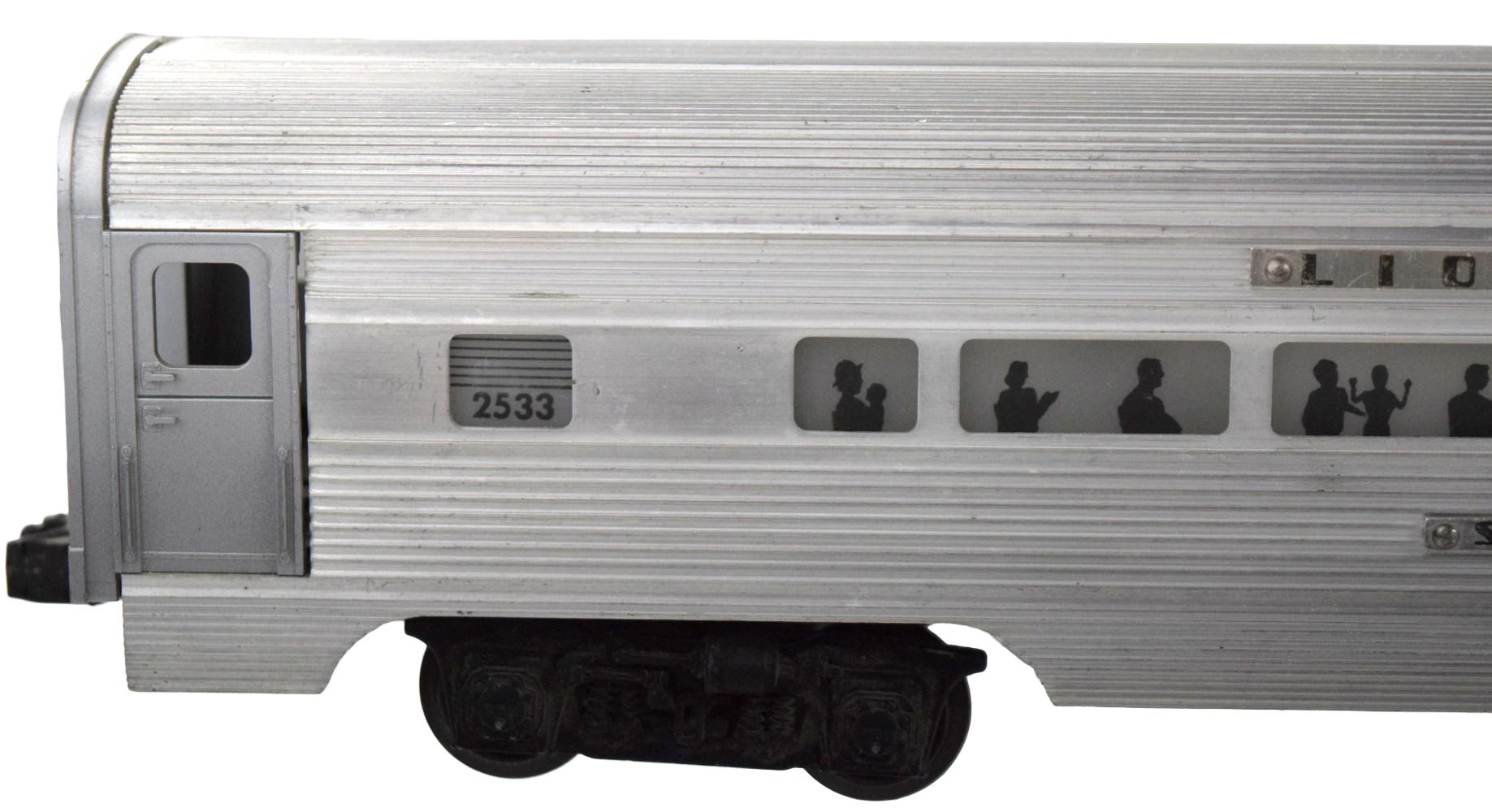 Lot 4 Postwar Lionel Lines O Gauge Cars