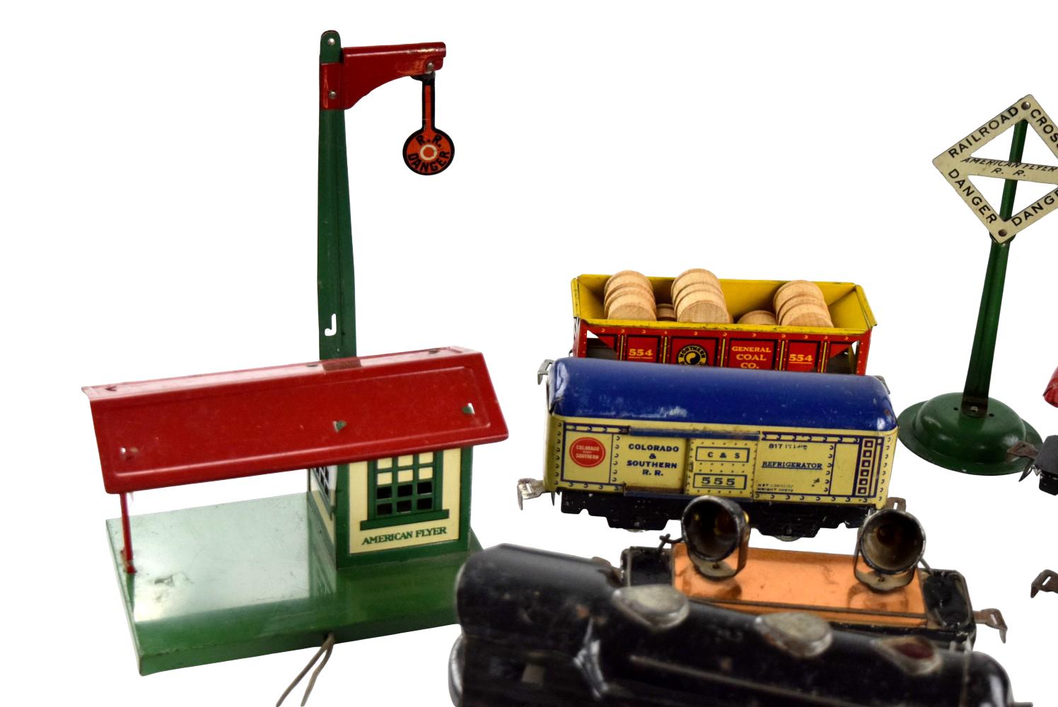 Group Vintage Railroad Toy Cars And Accessories