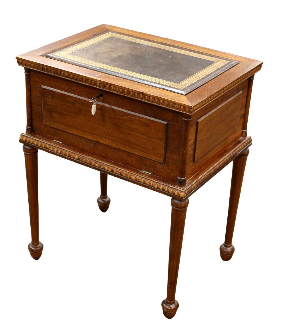 Mahogany Coins Medals Collectors Display Cabinet