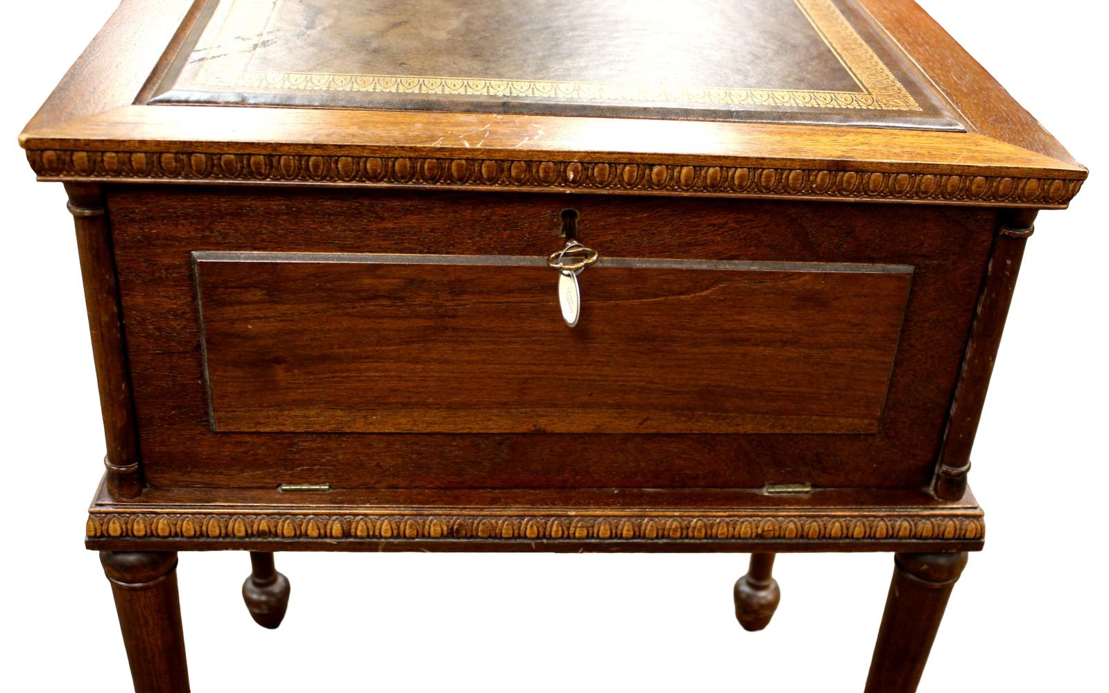 Mahogany Coins Medals Collectors Display Cabinet