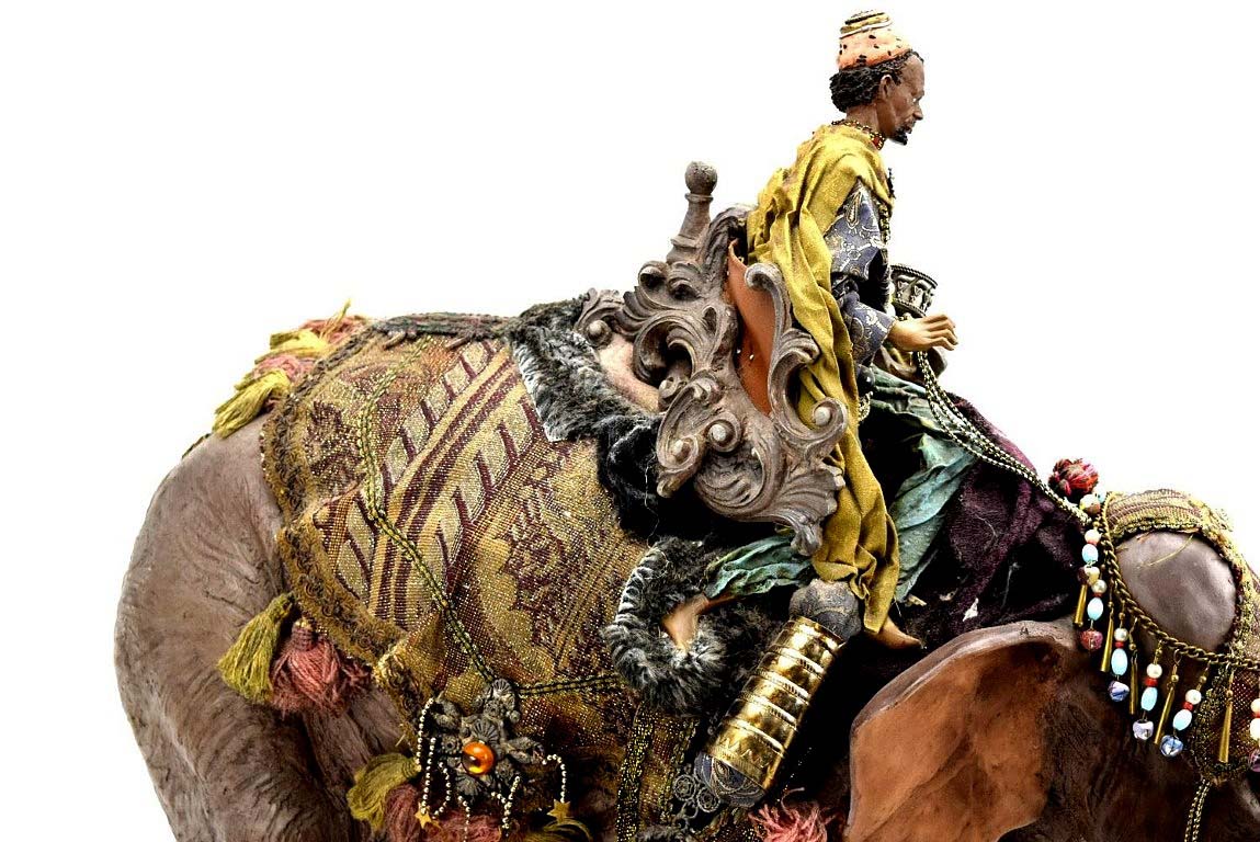AWESOME LARGE ANTIQUE ISLAMIC ARABIC ARAB PAPIER MACHE WISEMAN ON ELEPHANT FIGURE. HIGHLY DETAILED AND ATTRACTIVE LARGE PIECE.