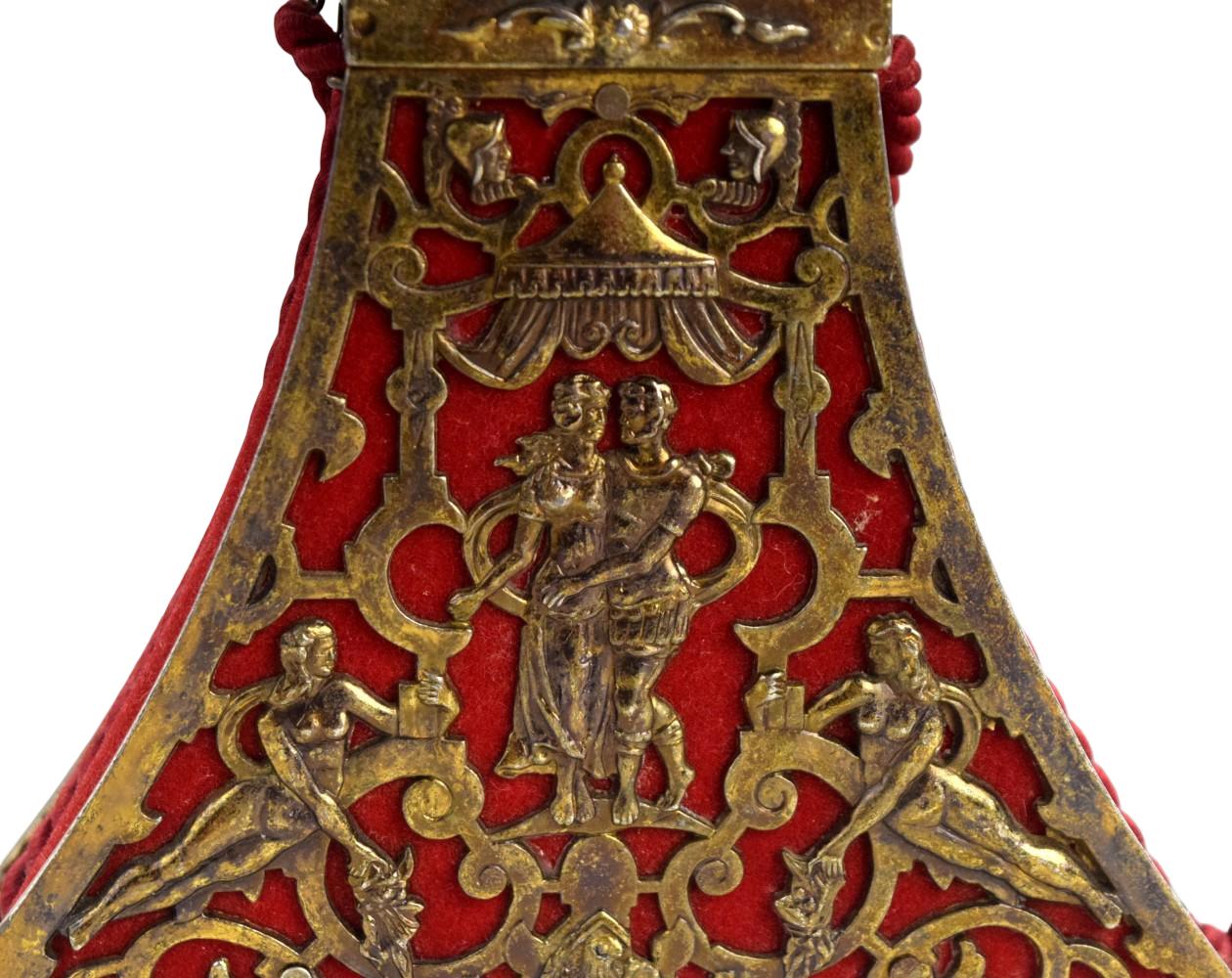 VERY ATTRACTIVE 17TH C. STYLE CONTINENTAL MUSKETEER'S LARGE POWDER FLASK