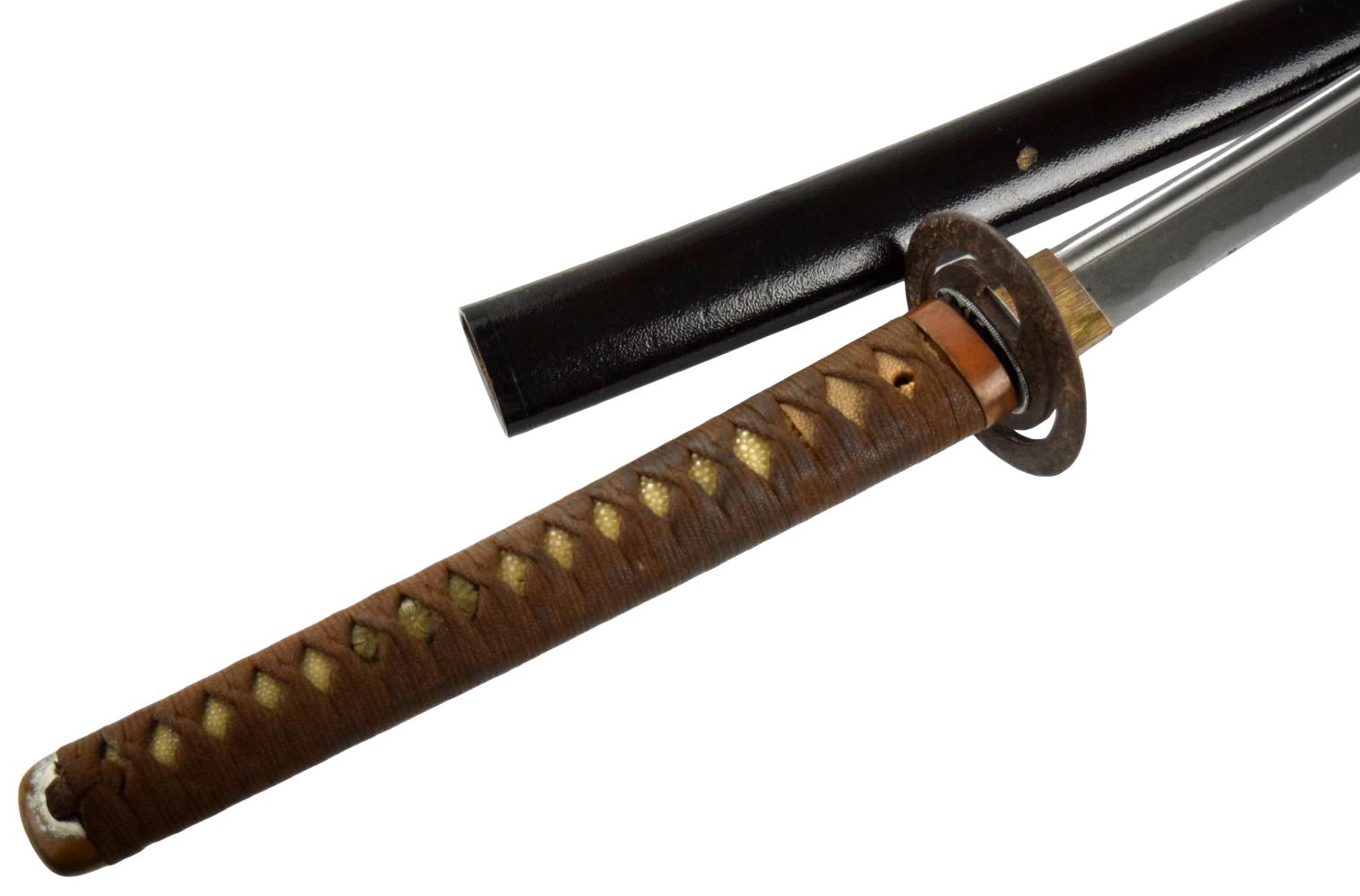 Early 1600's Shinto katana, 29 inch length of cutting edge, signed Dewa Daijo Fujiwara Kunimichi