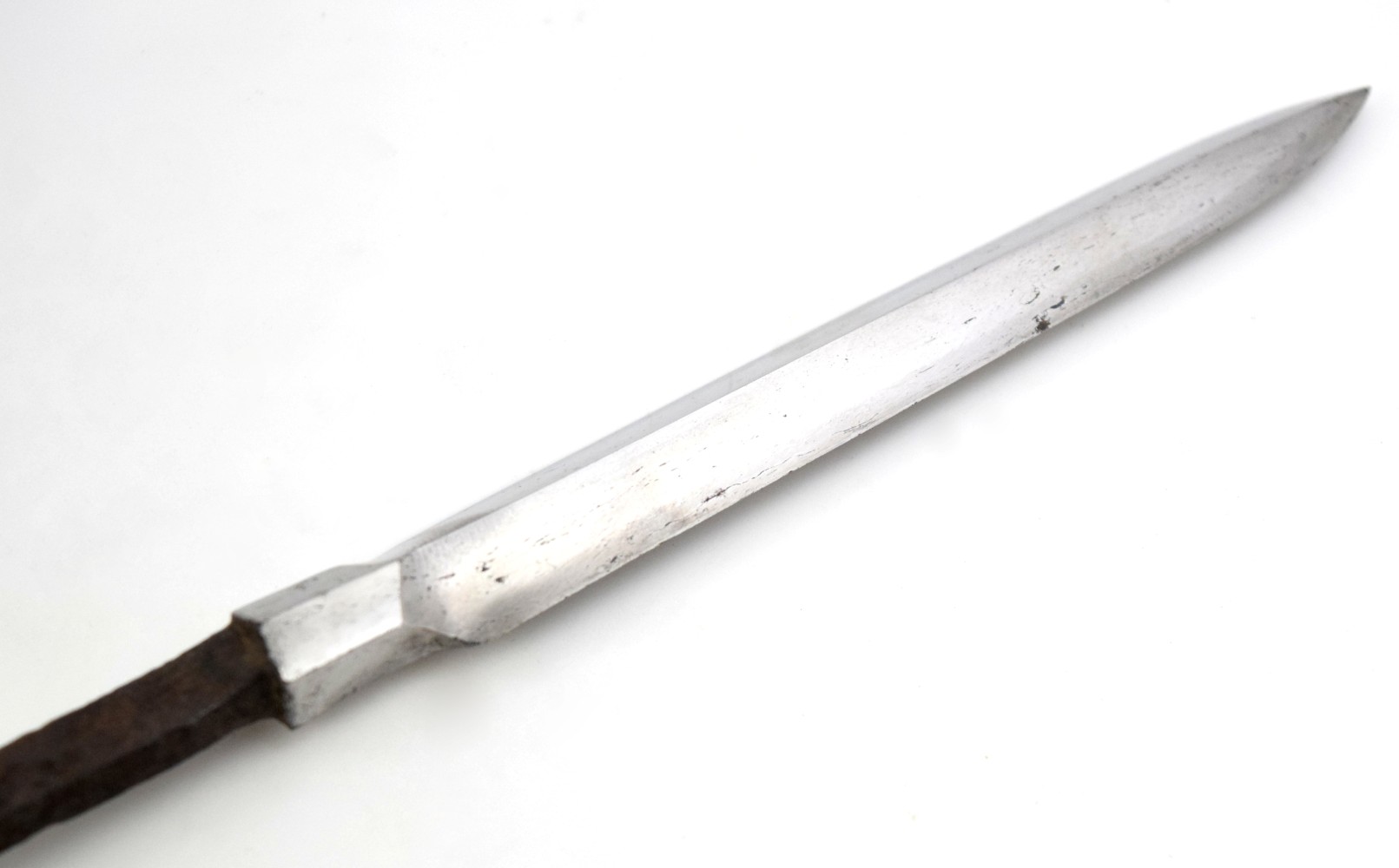 Early Japanese Samurai YARI Spear Head, Early Shinto or Koto Period.