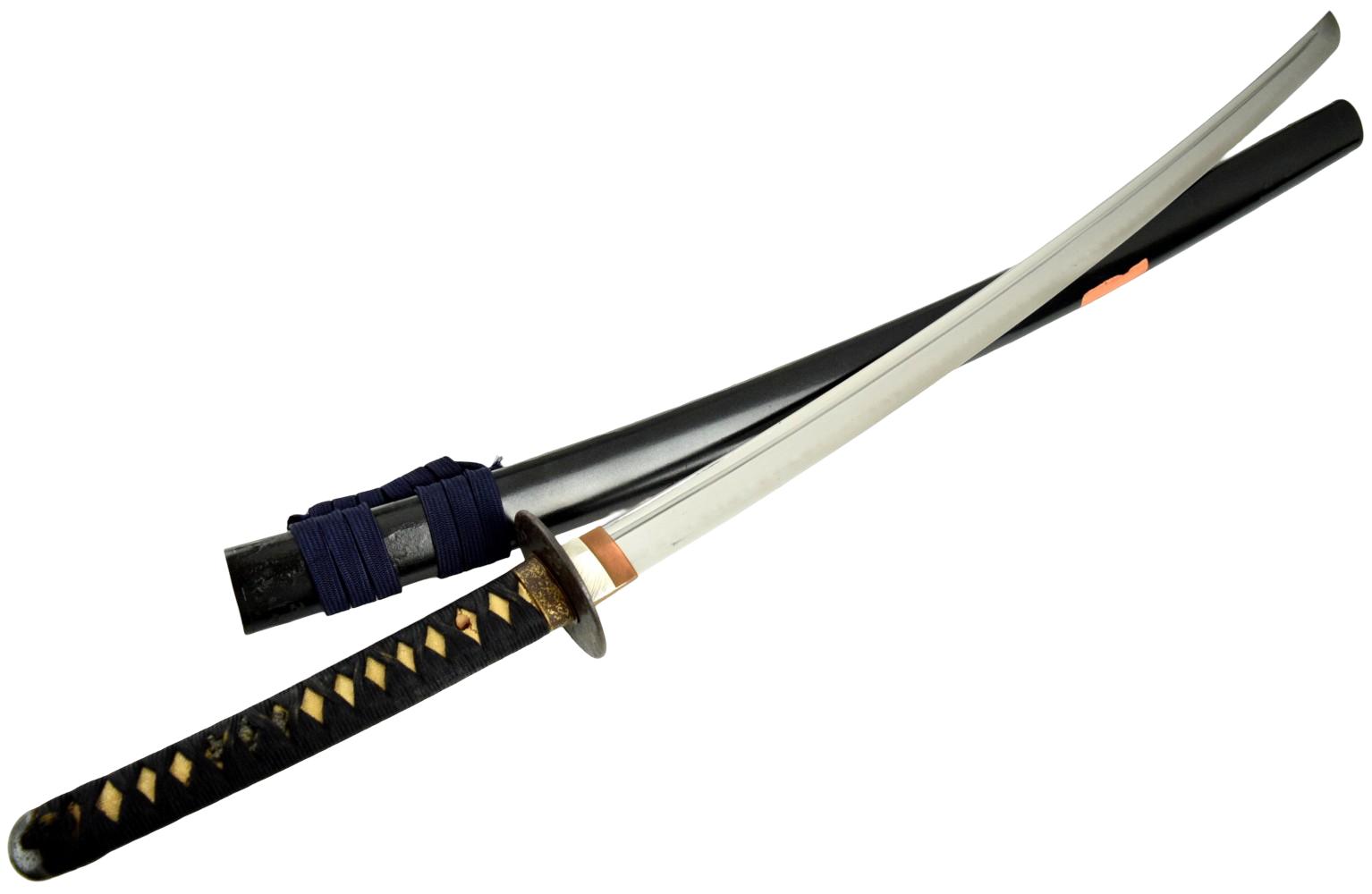 Shinto katana, 26 and 1/2 inch length of cutting edge. A powerfully shaped katana with a rare cutting test. The blade is signed Echizen Koku