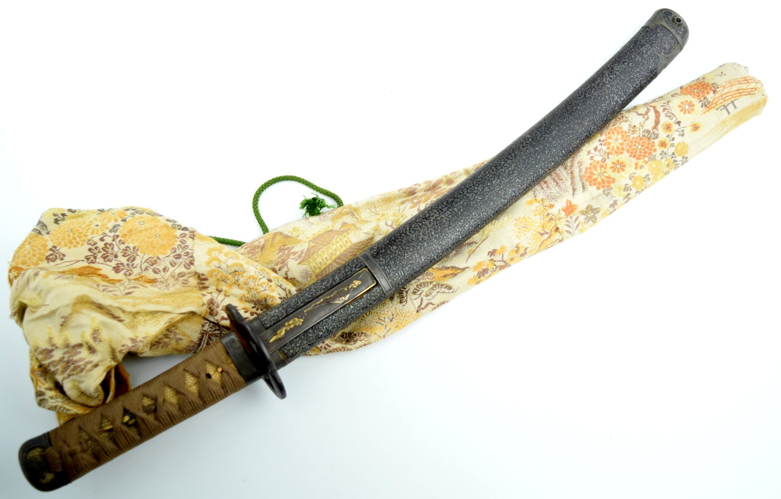 Very Nicely Mounted Japanese Samurai Shinto era Mumei HIRAZUKURU Wakizashi Sword Dagger. Fine Saya Lacquer and Shakudo Mounts.