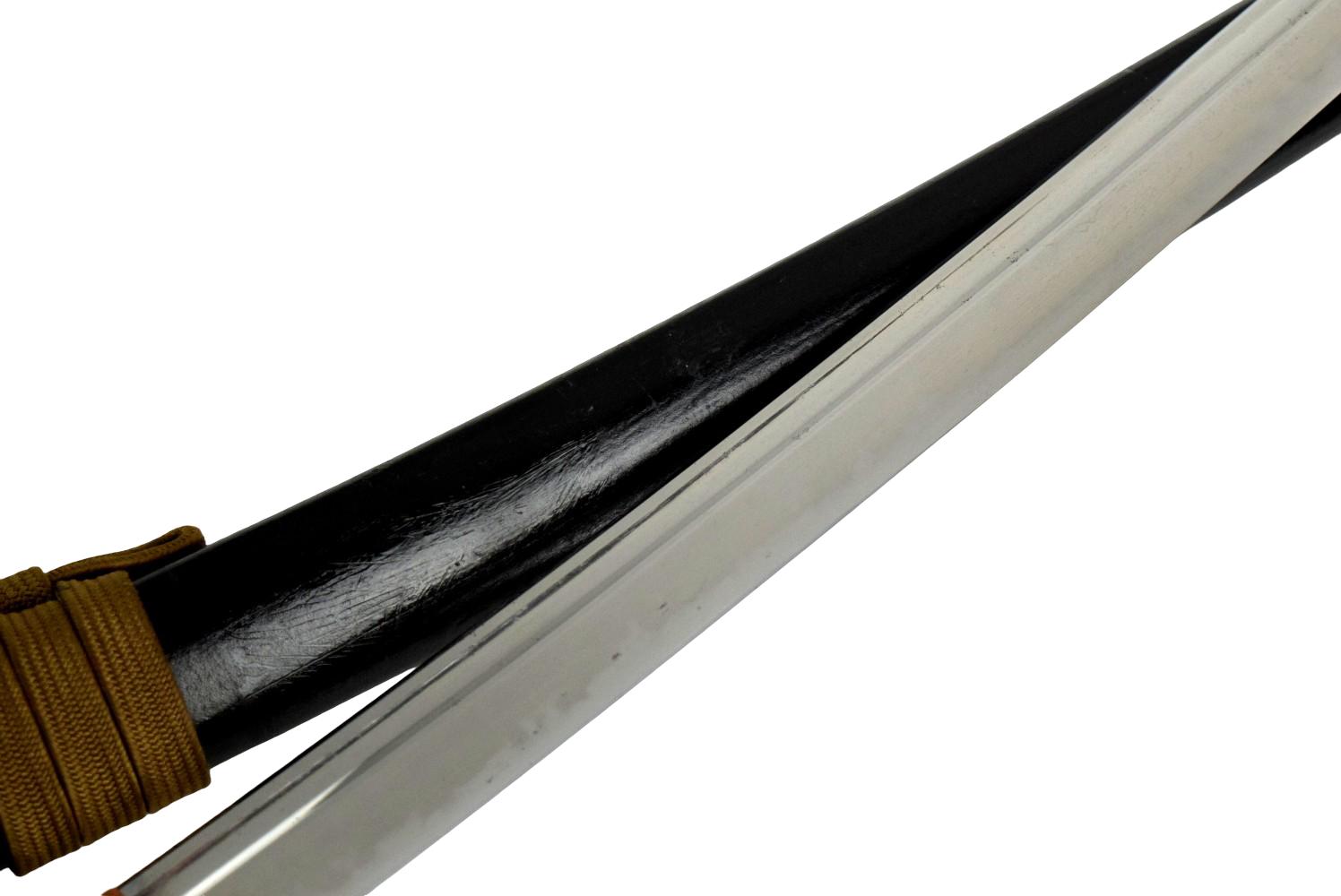 Attractive and heathy old koto Japanese sword wakizashi 14th / 16th century blade in full old Samurai mount with old Edo fittings.