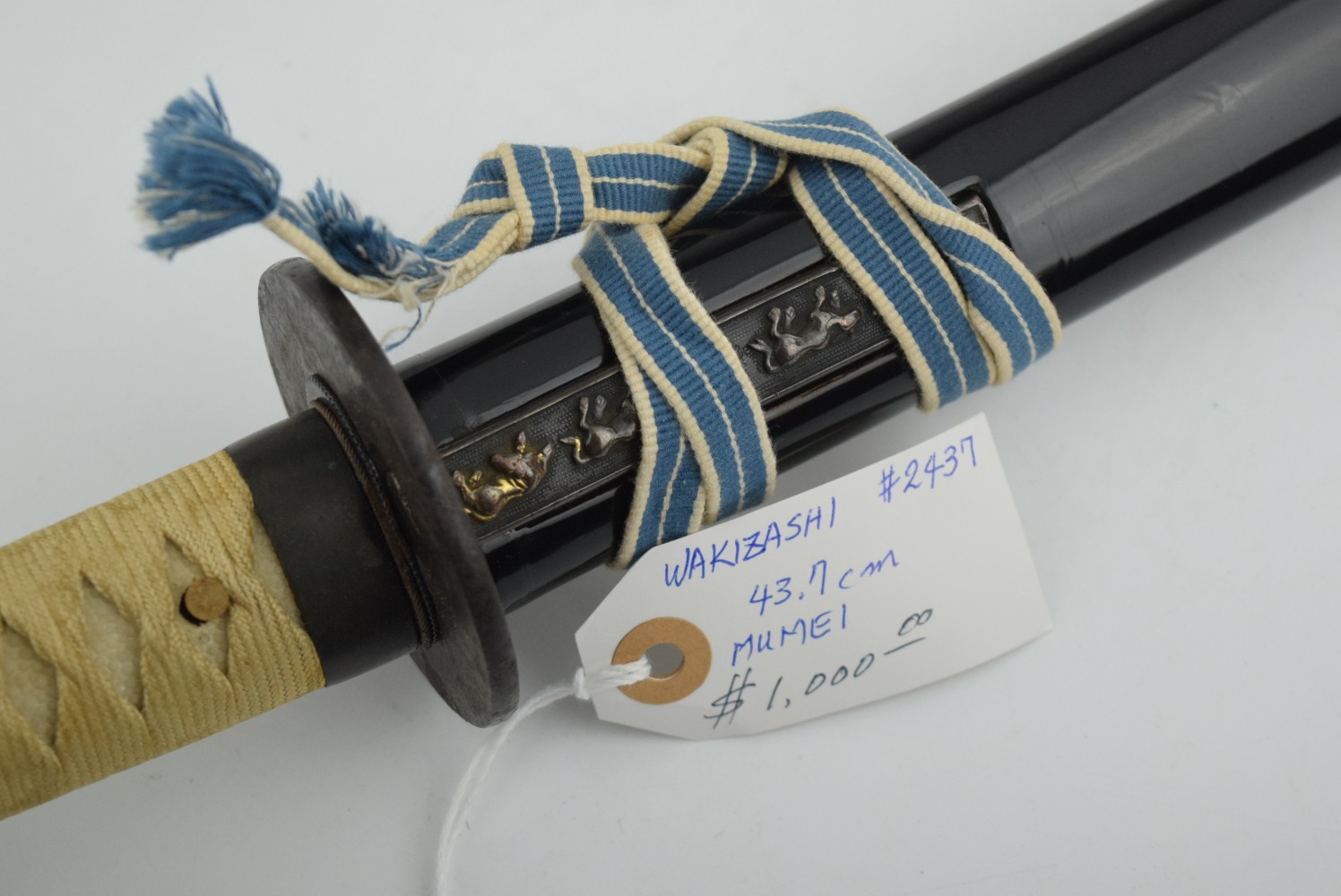 Nice Edo Period Japanese Samurai Wakizashi Sword, Mumei Koto or Shinto Blade, Nice Mounts, Wild Hamon Temper Line.