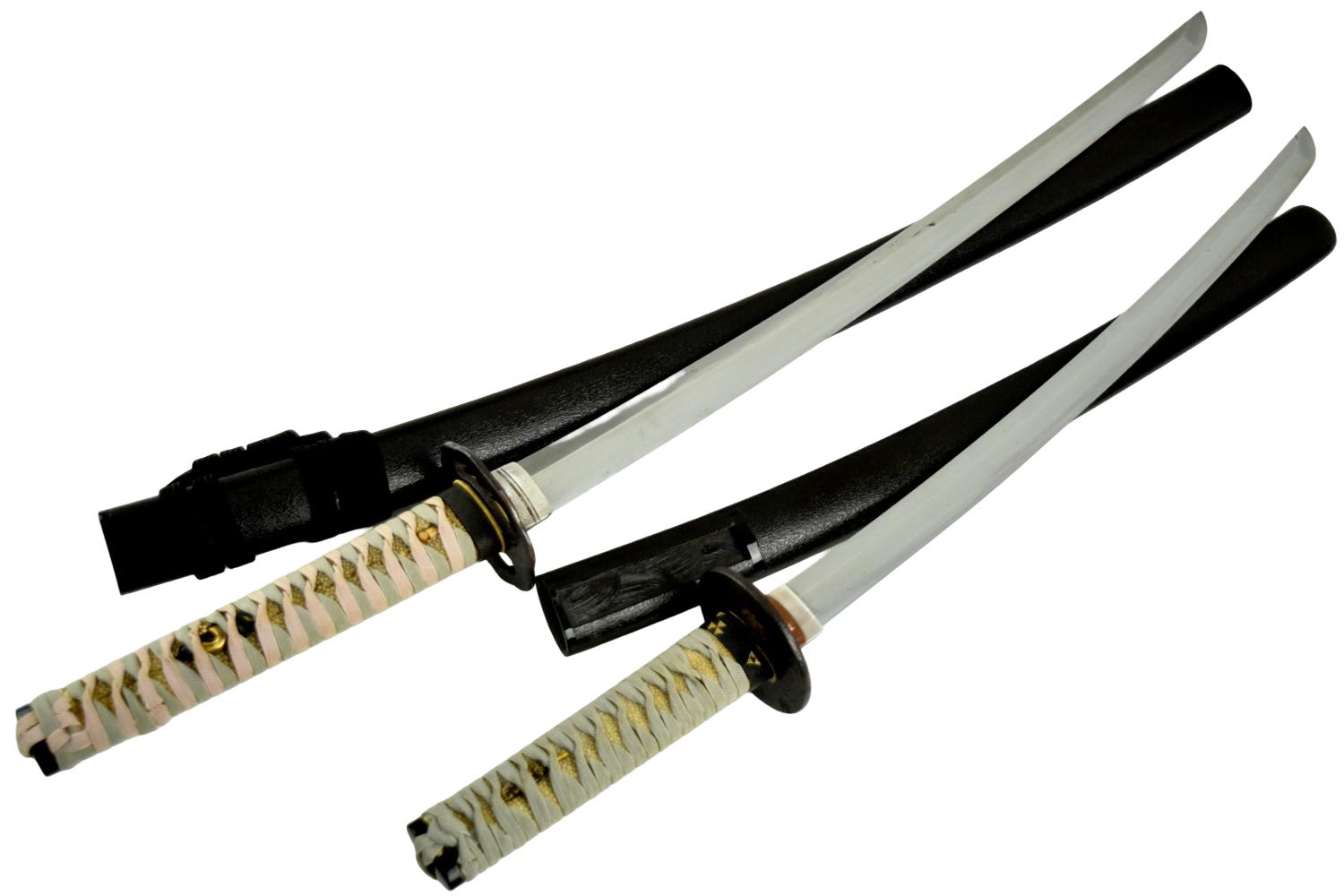 Daisho / Pair of 2 Japanese sword Wakizashi, both blade late-Koto to Shinto circa 16th / 17th century, both are in full samurai mount with o