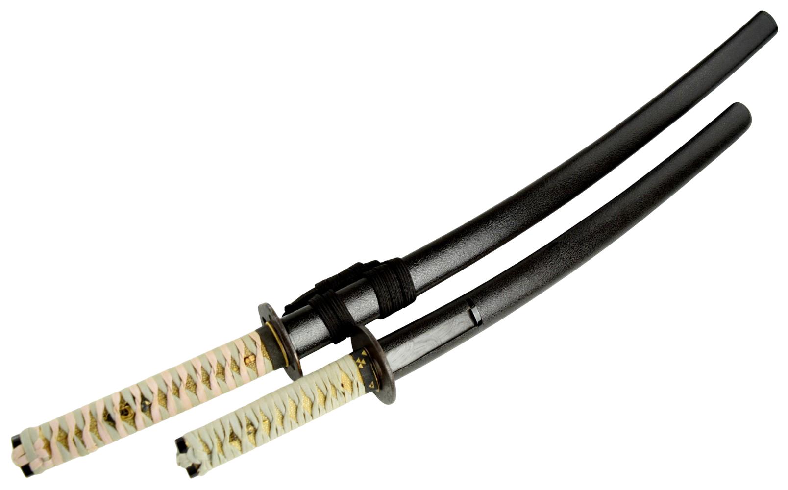 Daisho / Pair of 2 Japanese sword Wakizashi, both blade late-Koto to Shinto circa 16th / 17th century, both are in full samurai mount with o