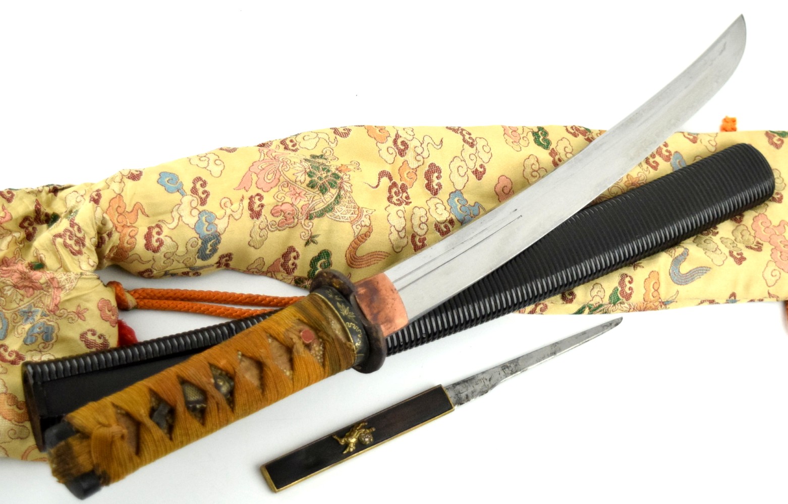 Nice Edo Period Japanese Samurai SHOBU ZUKURI Wakizashi Sword Dagger, Mumei KOTO era Blade. Nice Mounts, Signed Kozuka Knife.