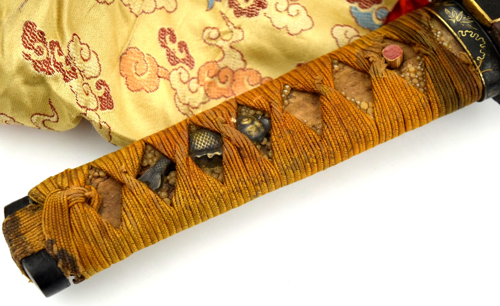Nice Edo Period Japanese Samurai SHOBU ZUKURI Wakizashi Sword Dagger, Mumei KOTO era Blade. Nice Mounts, Signed Kozuka Knife.