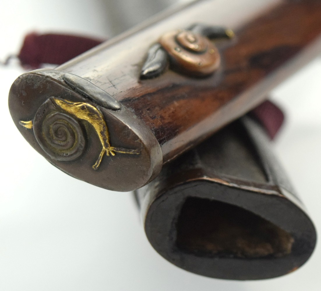 Very Nice KOTO era Japanese Samurai YOROIDOSHI-TANTO Dagger, Lovely Matching Large Snail Mounts, Thick Mumei Blade with Active Hamon & Grain