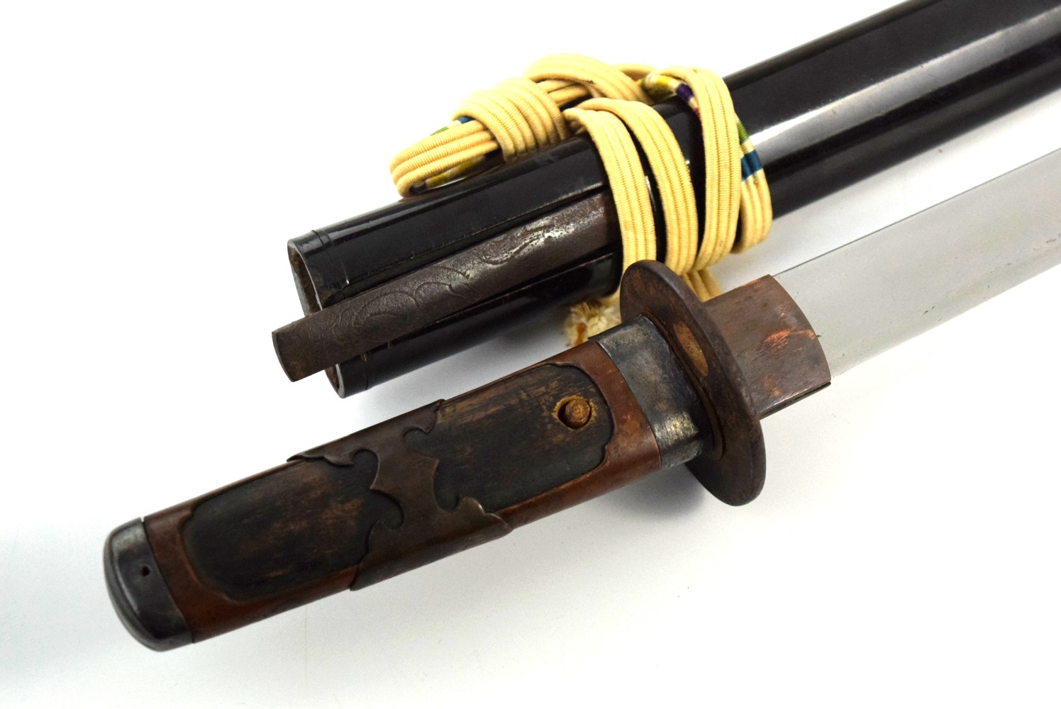 Koto or Shinto era Japanese Samurai WAKIZASHI Sword Dagger, Mumei HIRAZUKURI Blade with Consistent Hamon. Nice Early Mounts & Signed Iron Gr