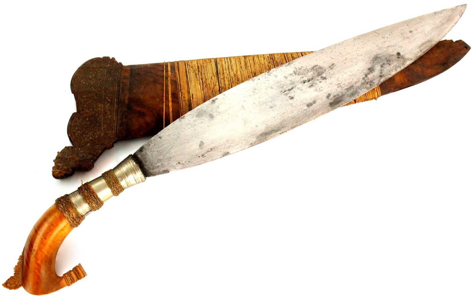 Good Antique Philippine Moro Chieftain's BARONG Sword Dagger with Silver Grip Rings & Nice Carved Wood Mounts. Very Strong Broad Blade.