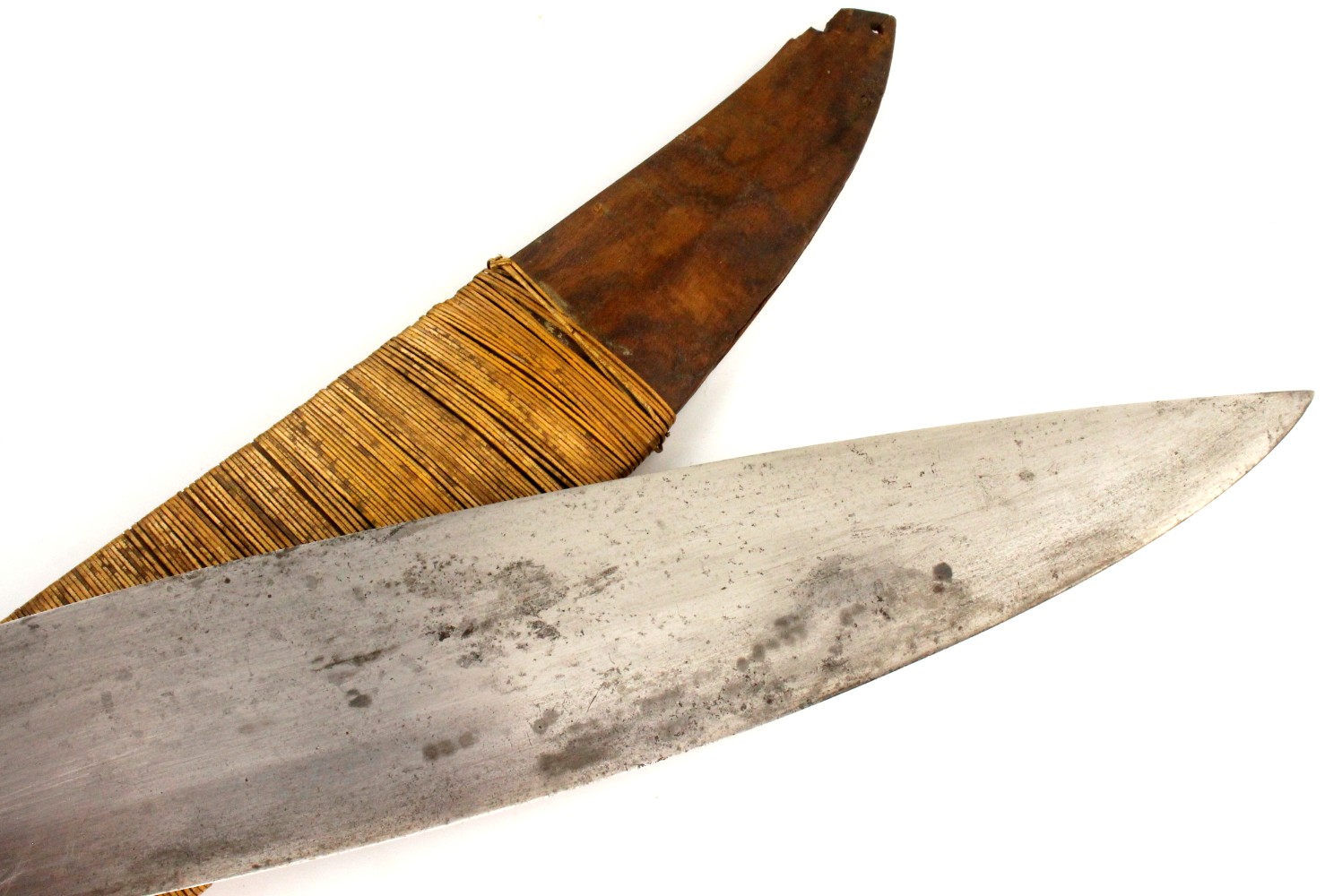 Good Antique Philippine Moro Chieftain's BARONG Sword Dagger with Silver Grip Rings & Nice Carved Wood Mounts. Very Strong Broad Blade.