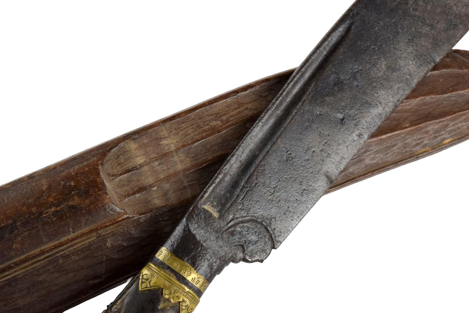 LARGE 18TH-19TH C. SRI LANKAN CEYLON PIHA KAETTA KNIFE DAGGER