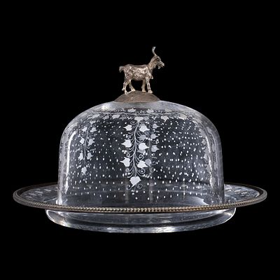 Блюдо для сервировки сыра шевр с крышкой клош и литой фигурой козы. Франция, Париж, мастерская 