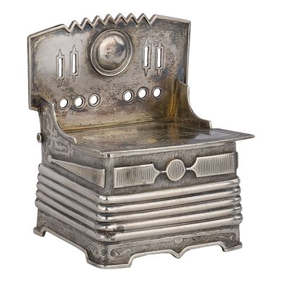 Солонка &laquo;Стульчик&raquo; в русском стиле. Россия, Москва, 1856. Фабрика В. С. Семёнова. 
Серебро; 