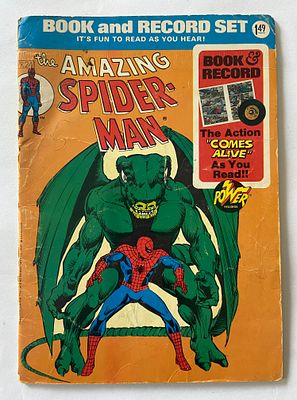 אספנות - קומיקס - יקום מרוול - ספיידרמן : חוברת קומיקס עם תקליט של ספיידרמן - פלישת איש הדרקון . 