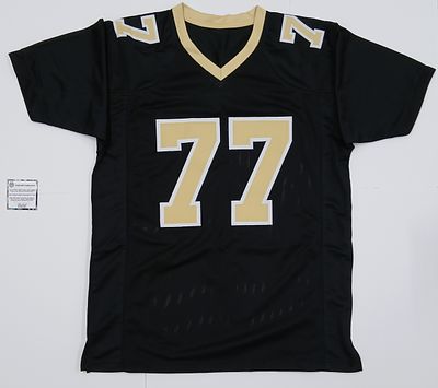 אספנות - פוטבול אמריקאי - NFL - חתימות : חולצת ג'רזי שחורה חתומה אישית ע"י אגדת הNFL - שחקן 