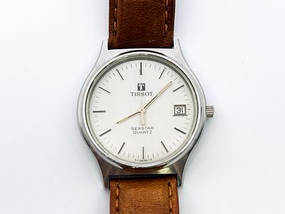 Zegarek męski Tissot Seastar Quartz 35 mm. Zegarek stalowy, kwarcowy, z datownikiem. Zegarek na 