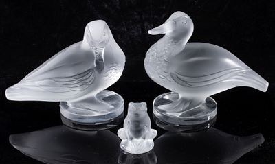 THREE LALIQUE FRENCH CRYSTAL FROSTED ANIMAL FIGURES. Late 20th Century The high quality frosted 