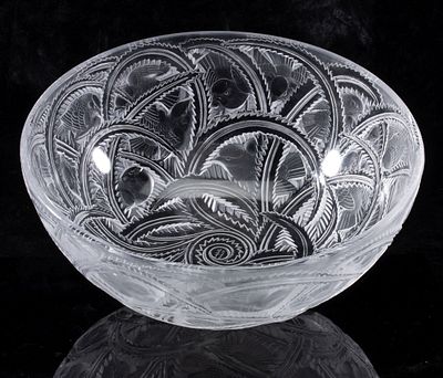 A FRENCH CRYSTAL 'PINSONS' PATTERN BOWL SIGNED LALIQUE. Late 20th Century The clear and frosted 