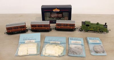 (8pcs) 4 MJT Scale Components in original packaging & 4 train cars and an engine. (8pcs) 4 MJT