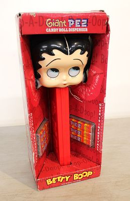 Betty Boop giant Pez Candy Roll Dispenser in original unopened box made in the USA Condition: