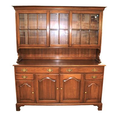 Henkel Harris 18 pane stepback hutch. Henkel Harris solid cherry two piece country style 18 pane