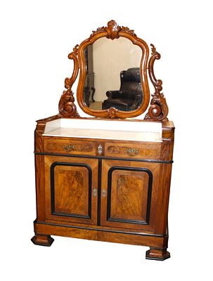 Beautiful fancy antique M/T washstand, mirror. Beautiful fancy antique marble top fancy wash