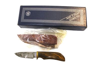 Smith & Wesson #6070 knife & shealth in original box with paperwork, new old stock. Smith &
