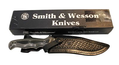Smith & Wesson Micarta large 13.5" fixed blade prototype in original box. Smith & Wesson