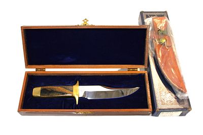 Smith & Wesson 6010 knife, sheath, original and paperwork in walnut dovetailed display box. Smith