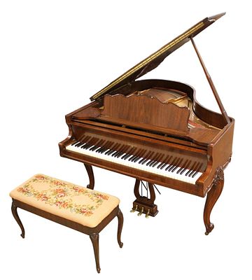 Sohmer & Co NY French style baby grand piano and bench. Sohmer & Co. New York nice French