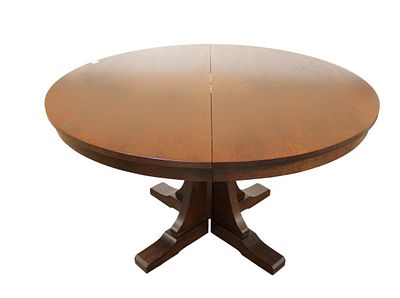 Beautiful Stickley mission oak 52" dining table with leaves. Beautiful Stickley mission oak 52" 