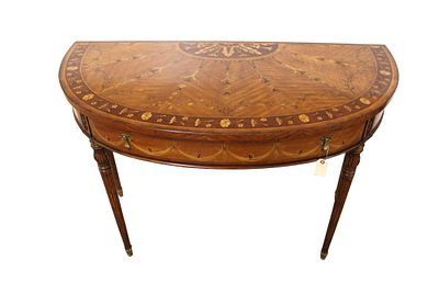 Quality beautiful demilune console table, inlaid mahogany. Quality beautiful demilune inlaid 