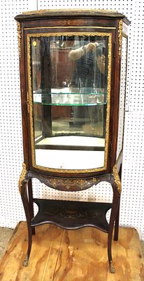 Antique French Curio Cabinet with Key. Antique French curved glass curio cabinet, bronze accents