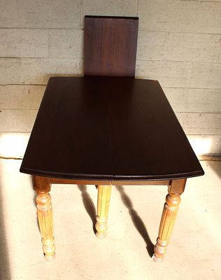 Antique Country Tavern Table with 14" leaf. Antique country tavern table with 14" leaf in the